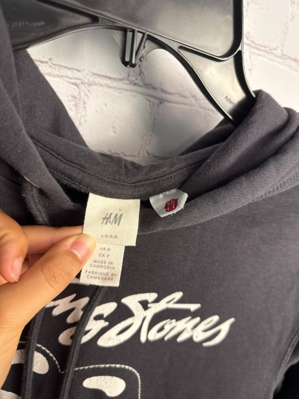 H&M Rolling Stones concert tour graphic grey cotton blend hoodie size small uni - Picture 3 of 6